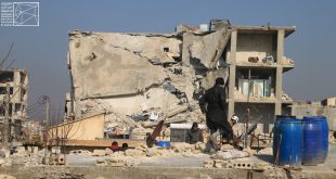 صورة خاصة بسوريون من أجل الحقيقة والعدالة تُظهر جانباً من عمليات الاستجابة لزلزال شباط/فبراير 2023 المدمّر في جنديرس/عفرين.